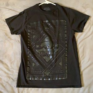 California Republic t shirt, size small